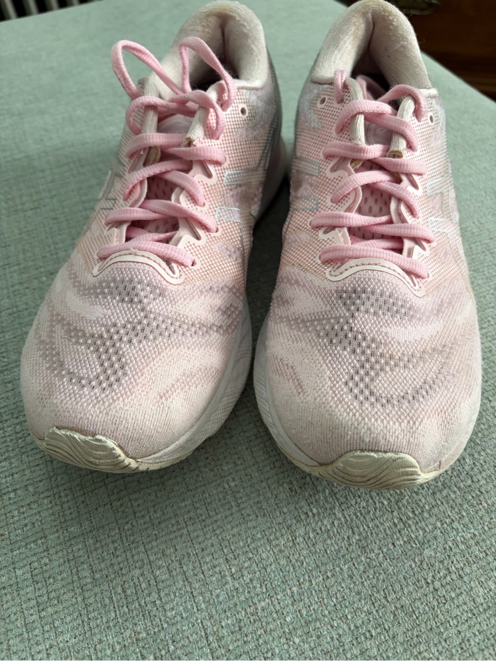 ASICS Gel Nimbus 23. Pink Salt. 9.5 - Picture 5 of 9